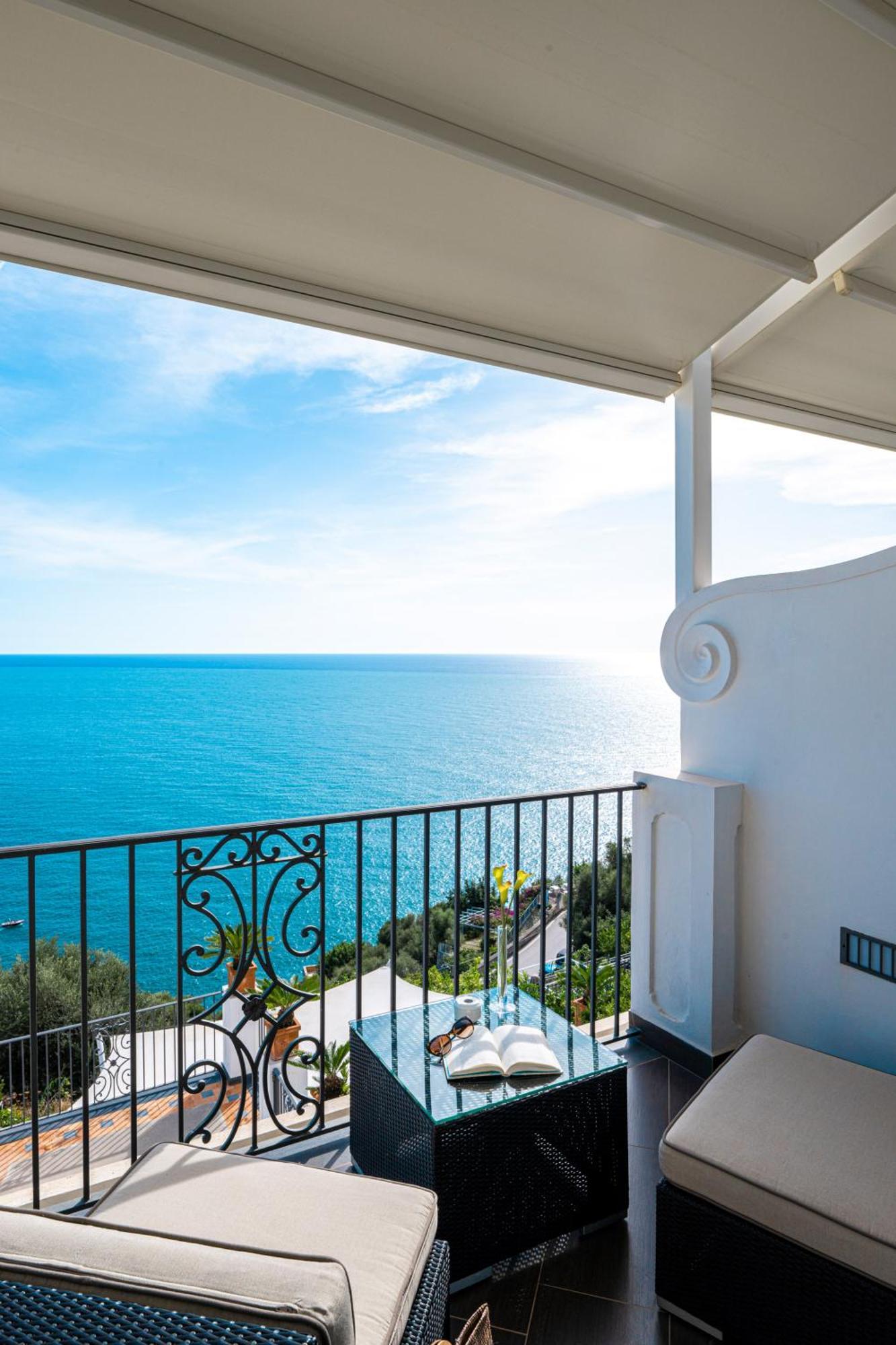 Double Room Sea View