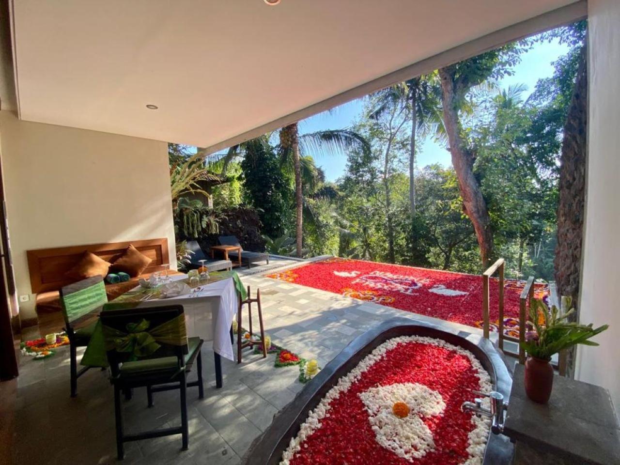 One-Bedroom Pool Villa River View