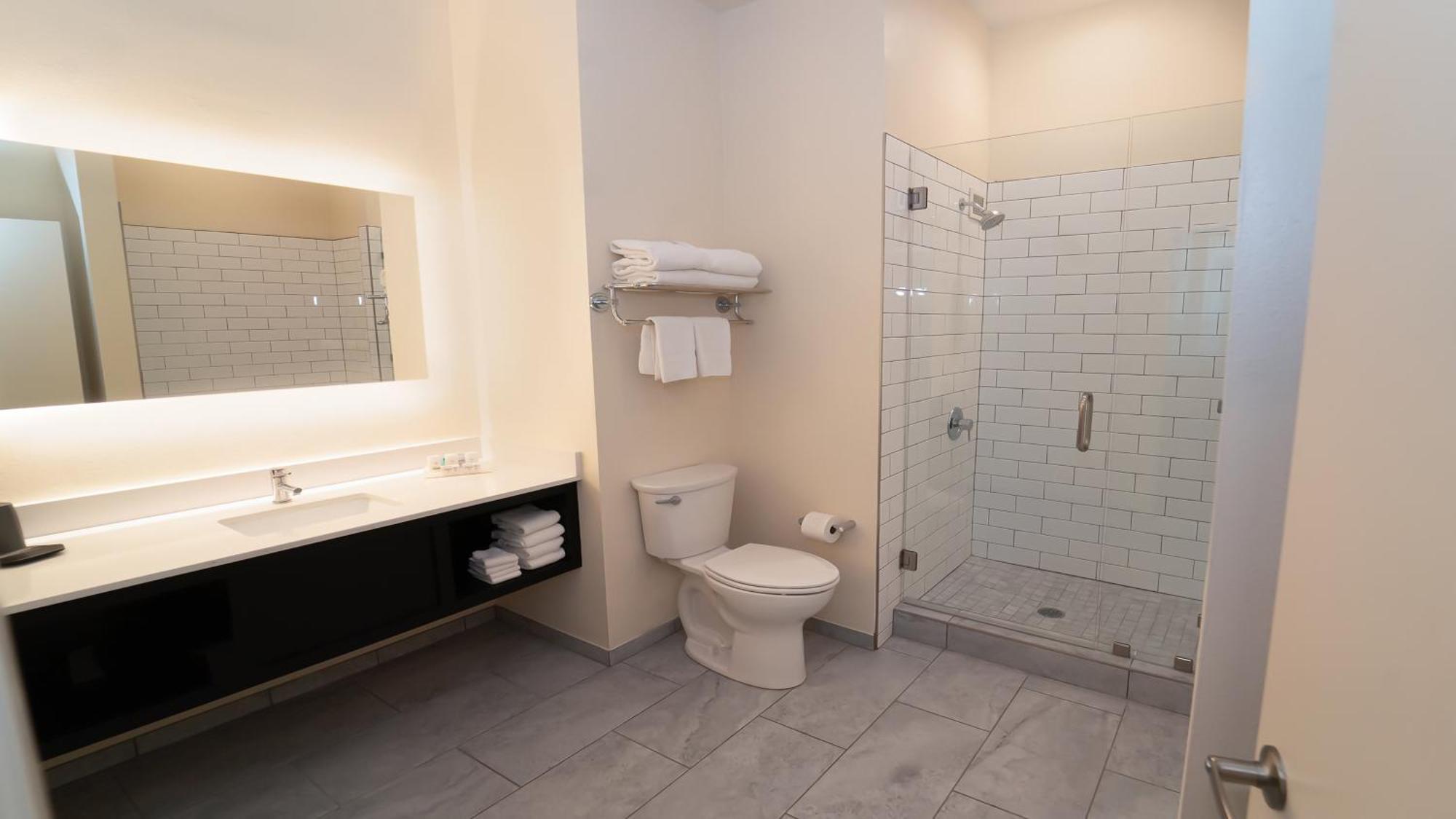 Standard King Room