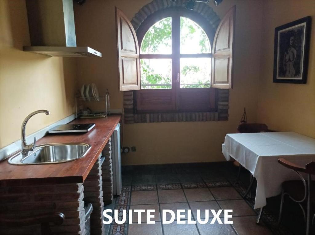 Deluxe Suite Spa Bath