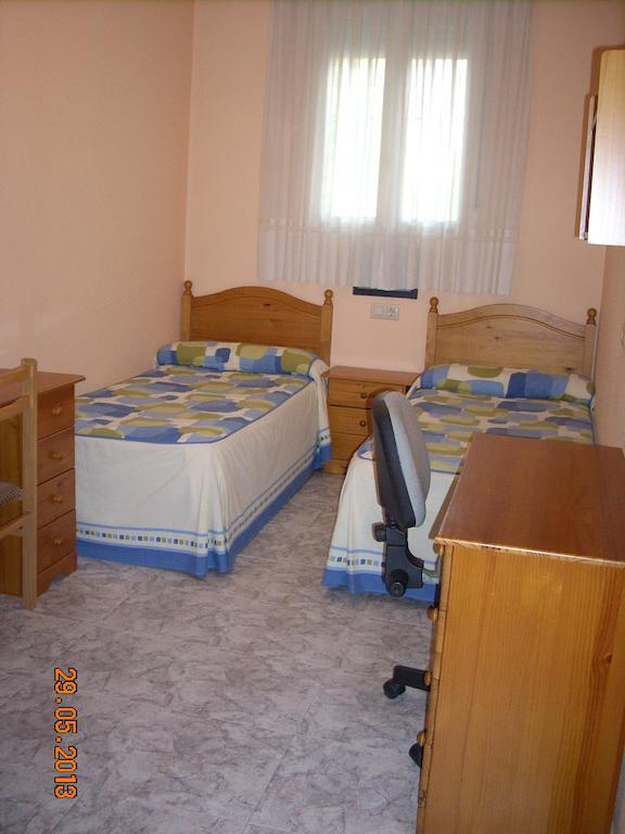 Twin Room Private Bathroom