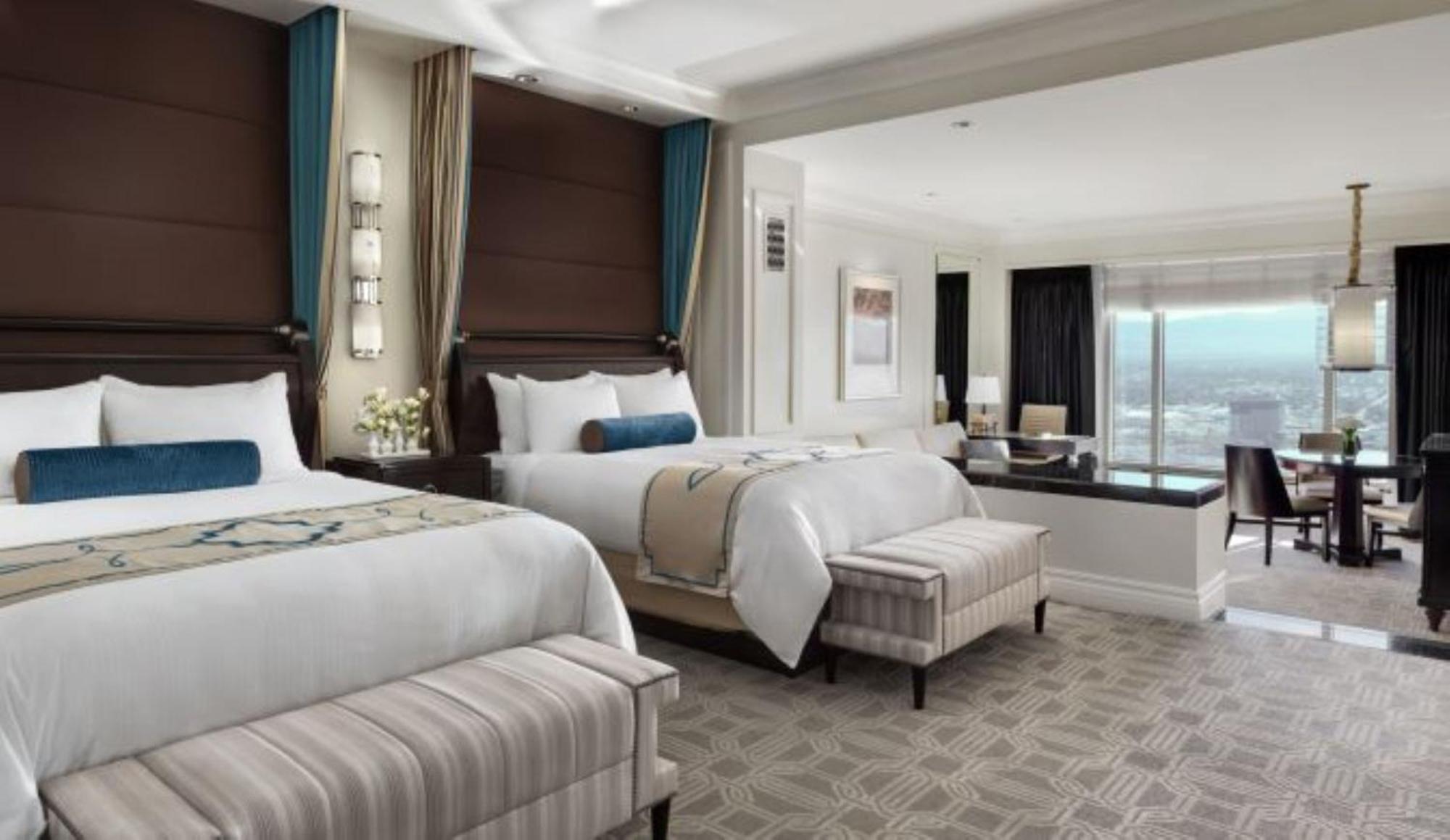 Palazzo Luxury Two Queen Suite