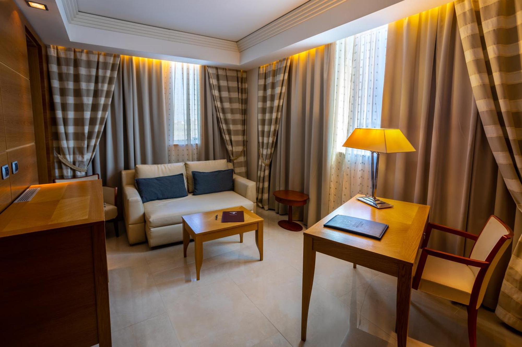Junior Suite