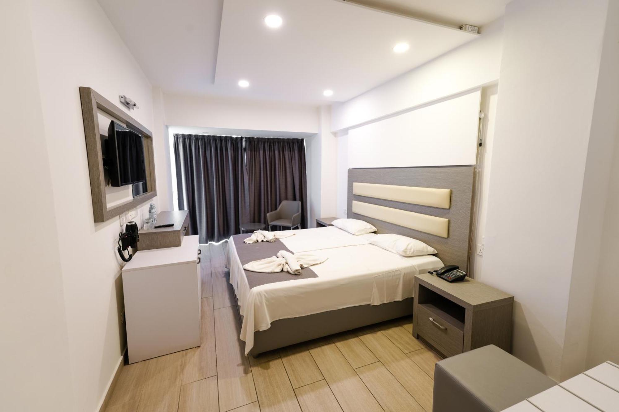 Double or Twin Room Pool View