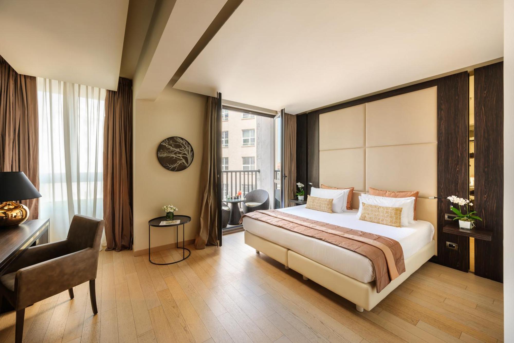 Deluxe Double Room Balcony