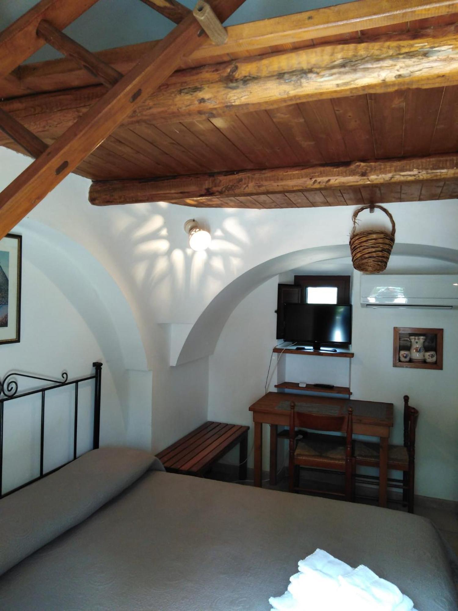 Trullo One-Bedroom Apartment
