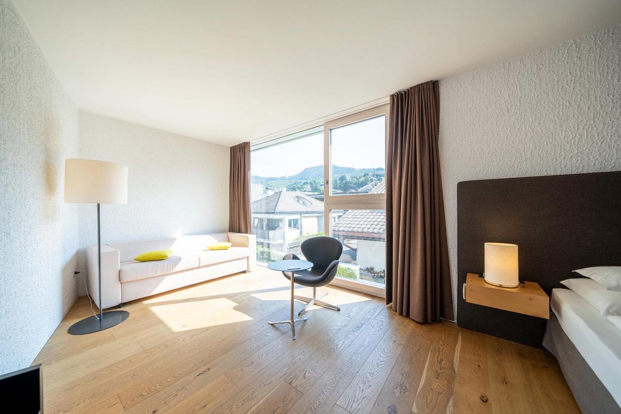 Junior Suite,1553615428:JPEG