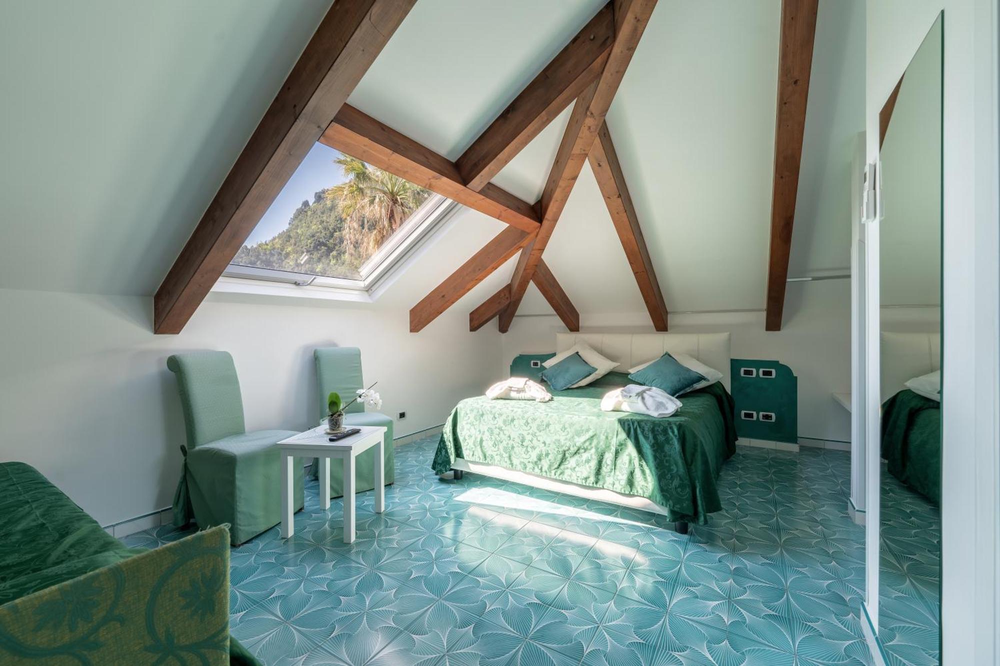 Deluxe Double Room Balcony Sea View
