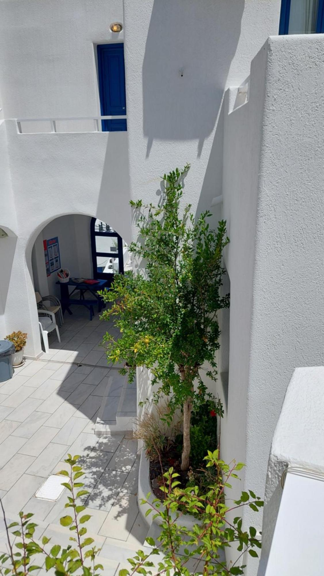 Standard Studio Balcony,1557545065:JPEG