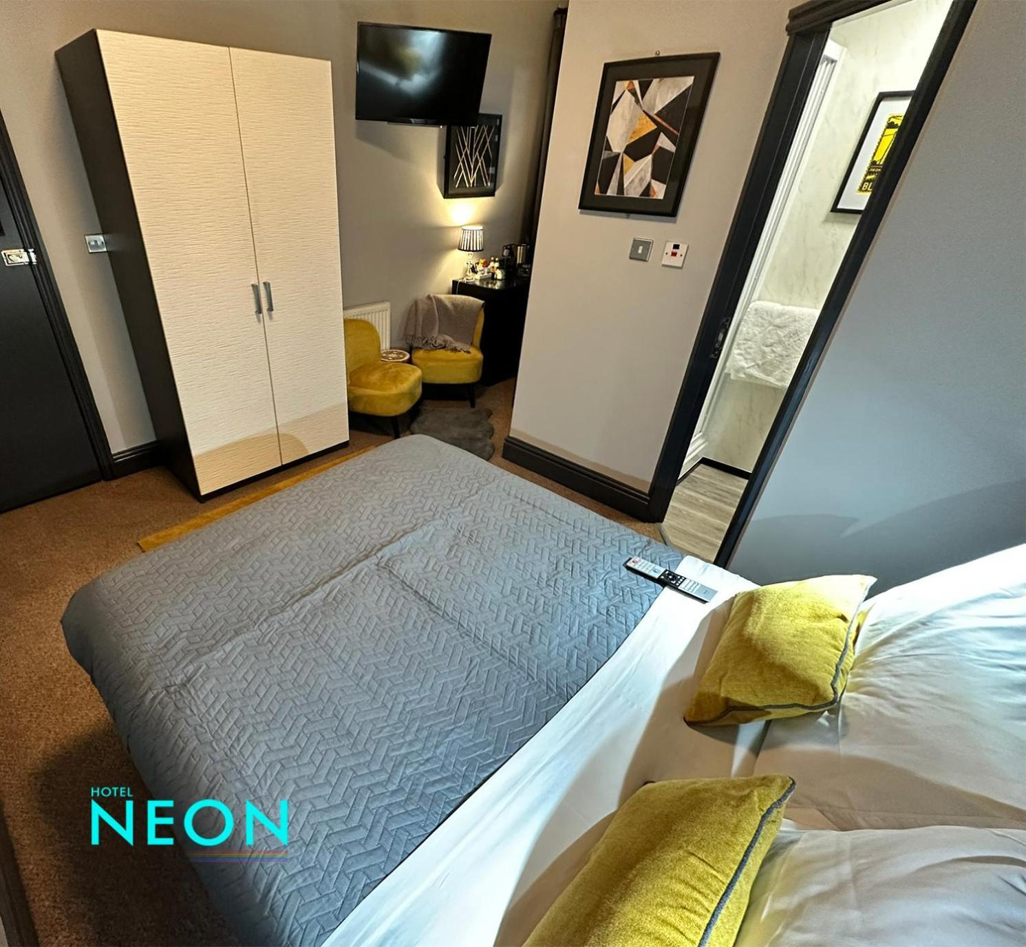 Large Double Room,1567875551:JPEG