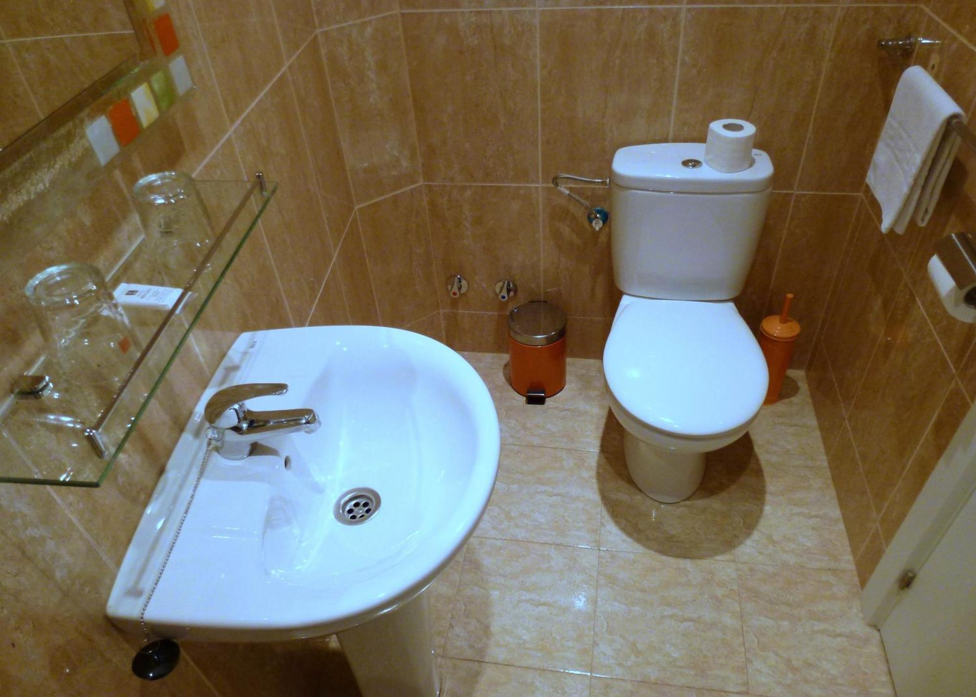 Budget Single Room