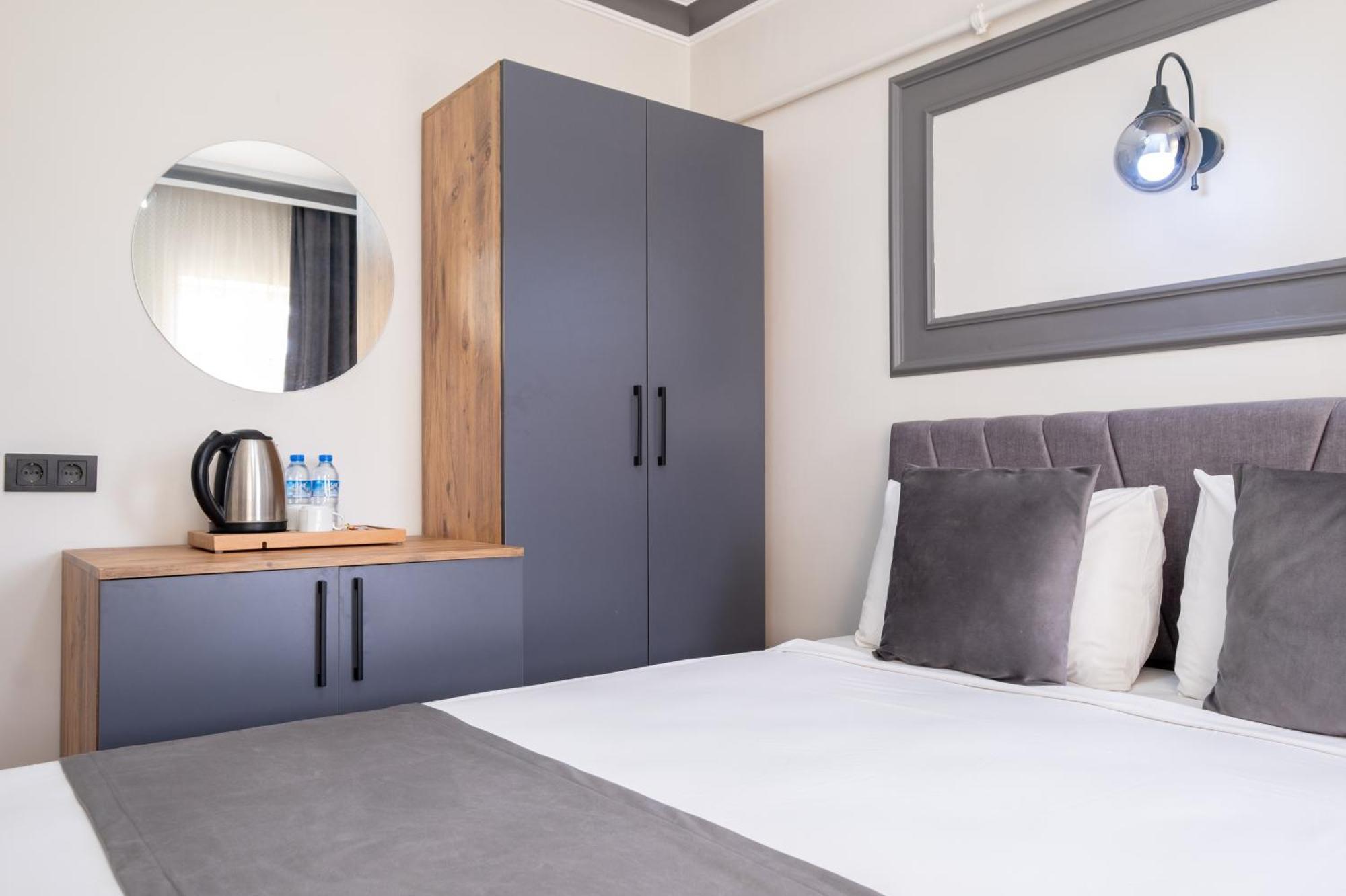 Budget Single Room