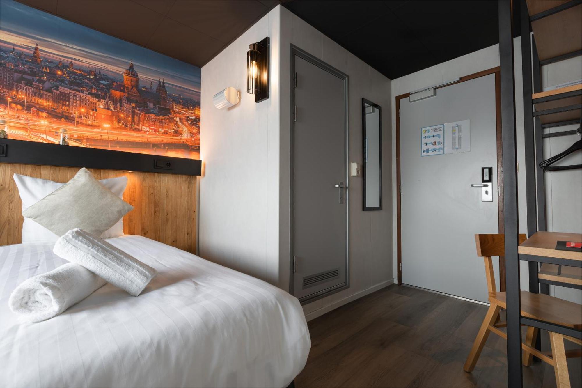 Basic Double Room