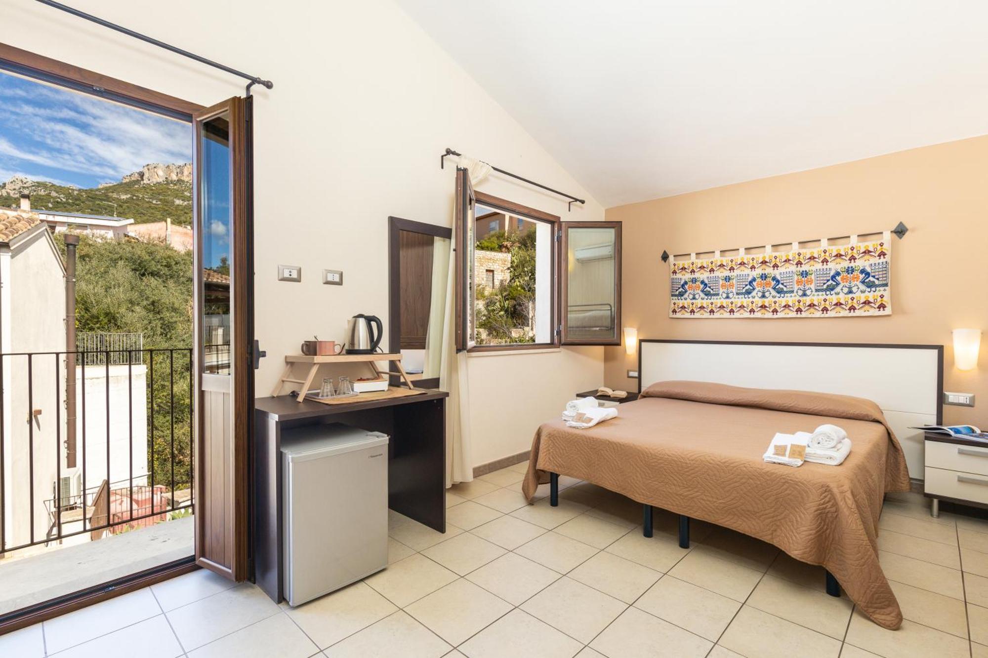 Quadruple Room Mountain View