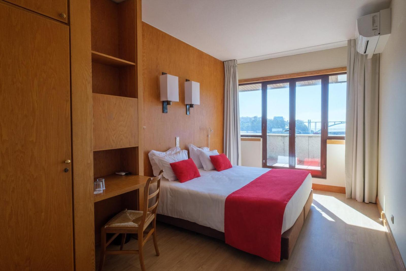 Twin Room Terrace