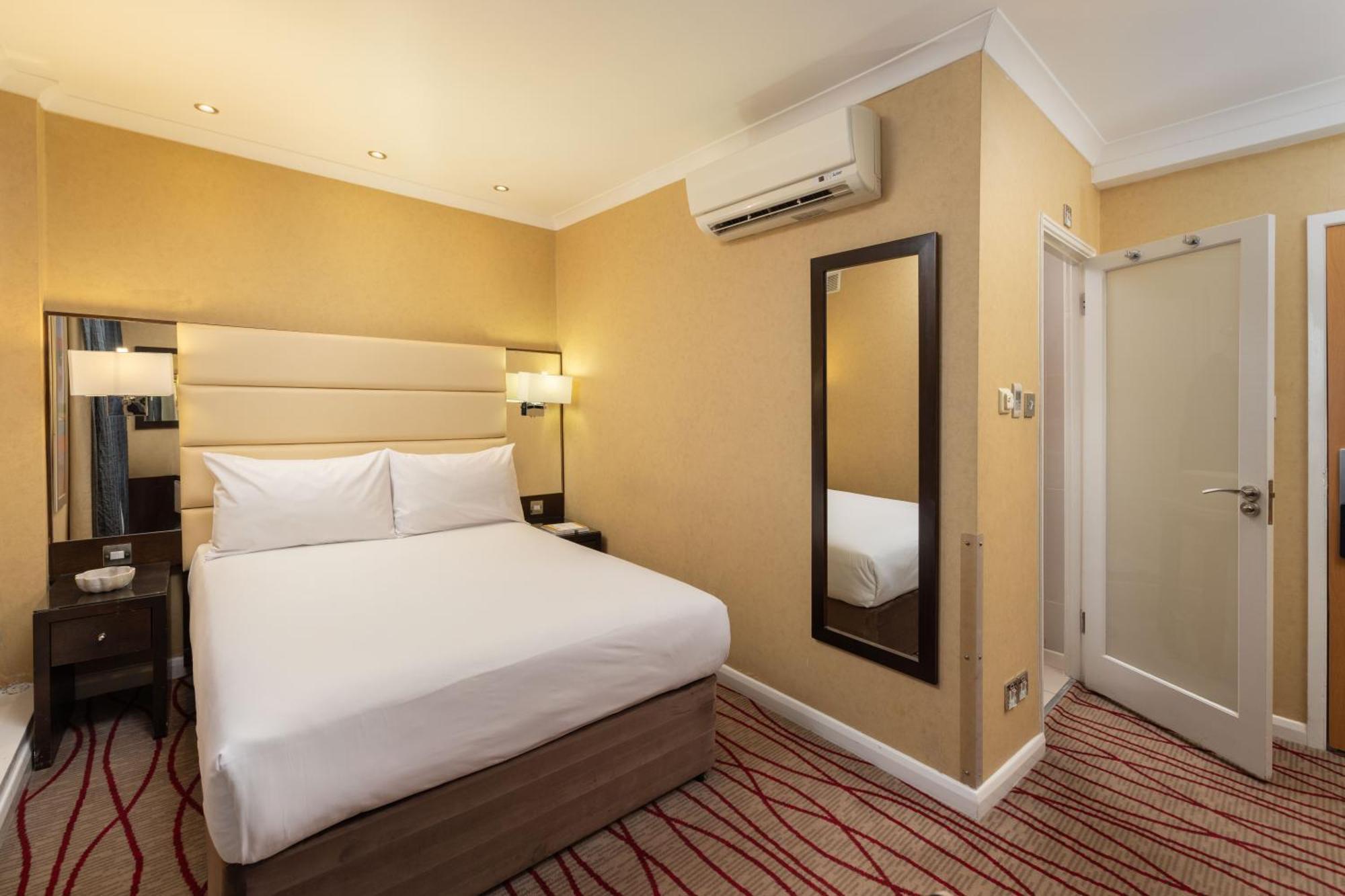 Club Double Room