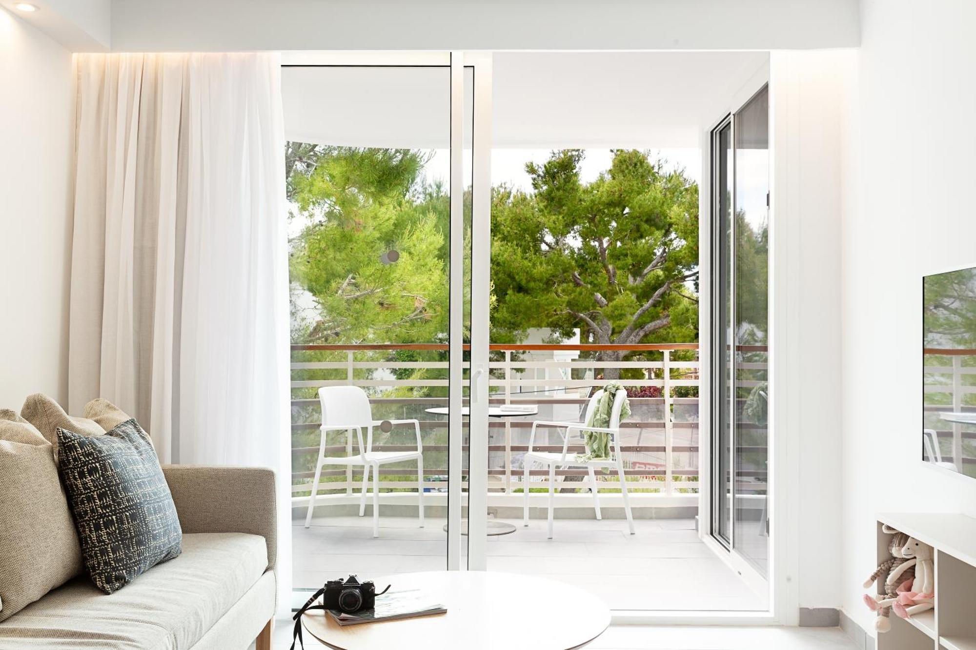 One-Bedroom Apartment Balcony