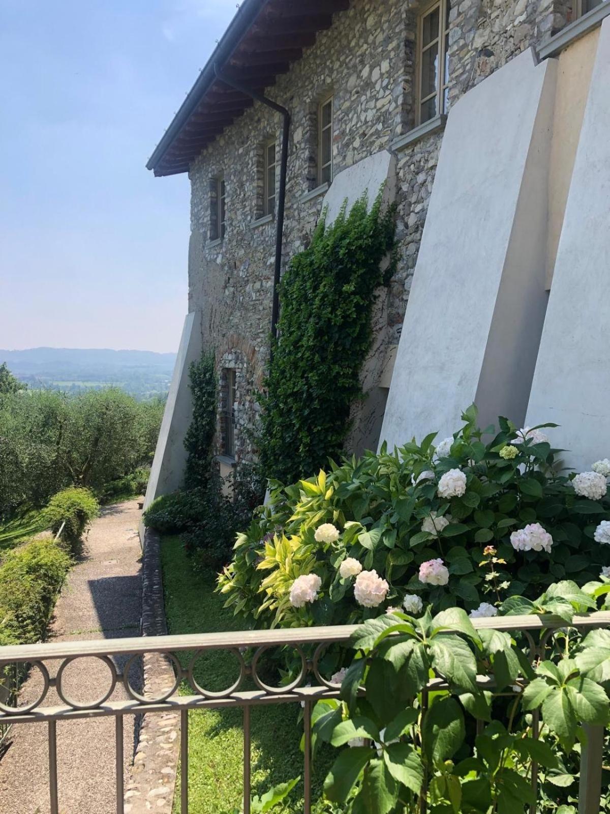 Deluxe Double or Twin Room with Lake View,1598395455:JPEG