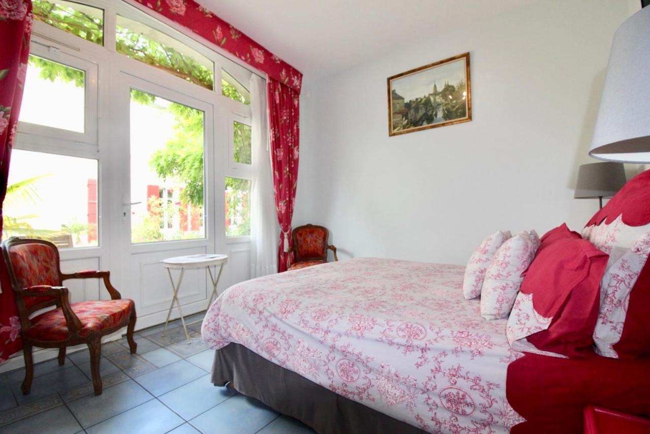 Double Room Garden View