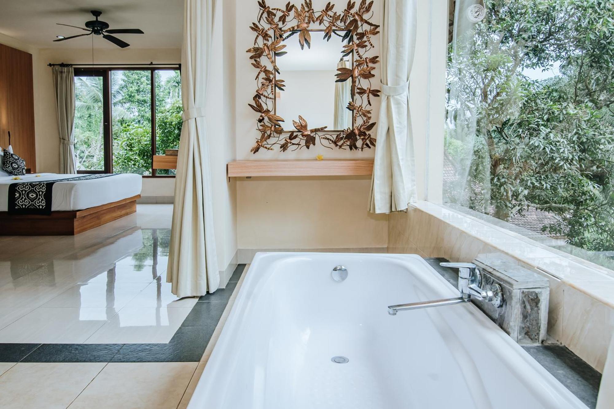 Suite Valley View Balcony