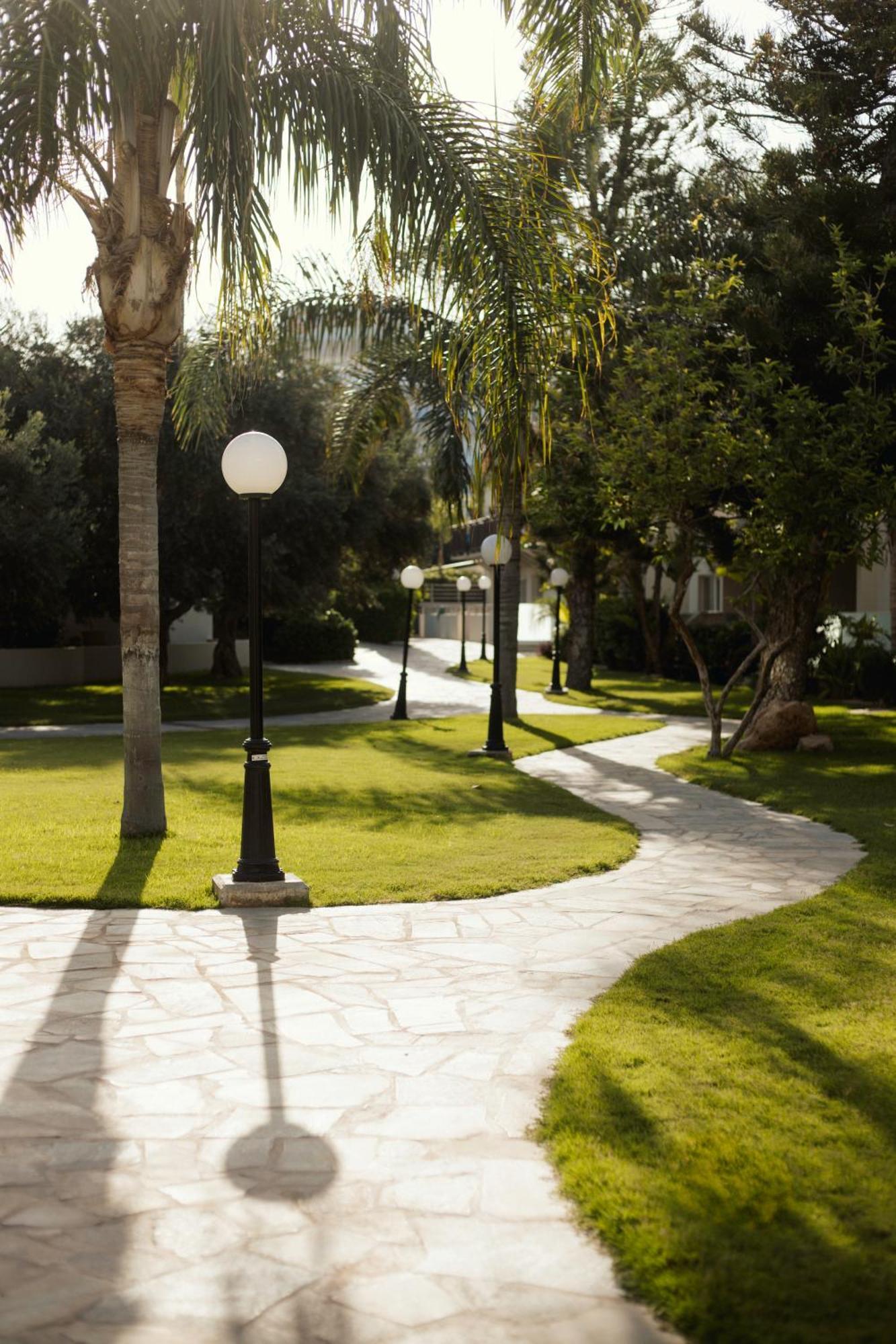 Apartment Garden View Located 70m away from the main hotel building an annex complex