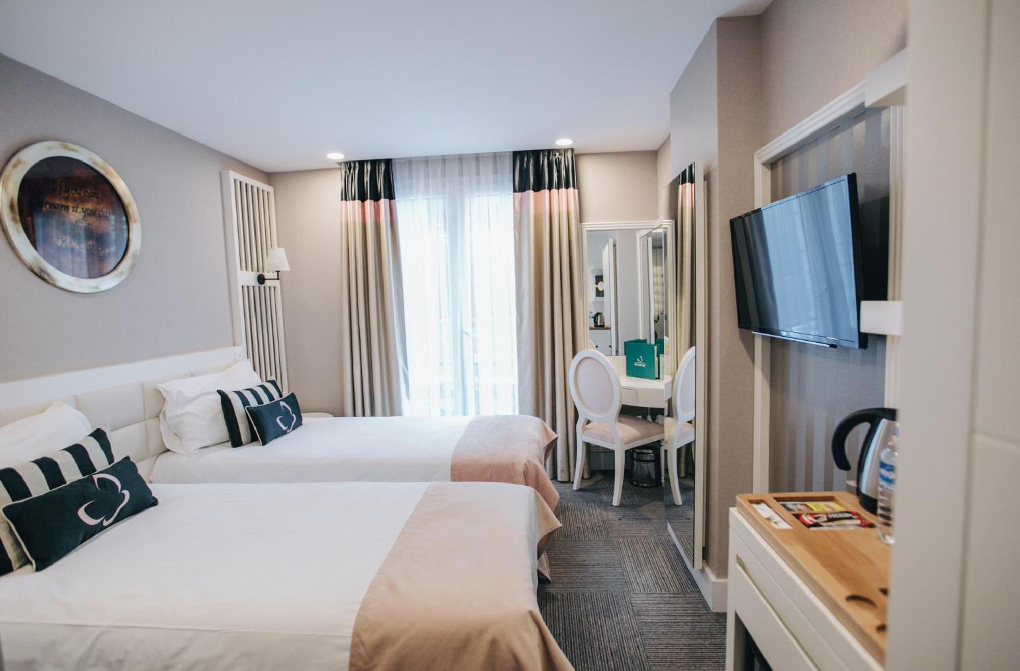 Twin Room Bathroom