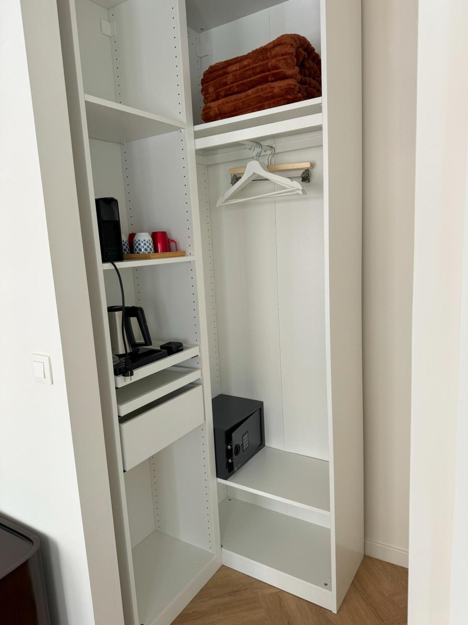 Double Room Private Bathroom