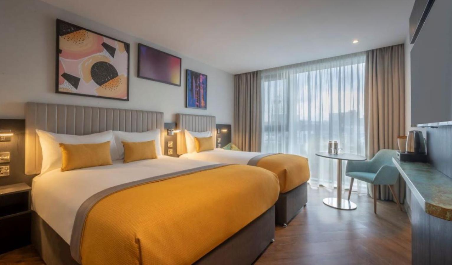 Deluxe Double & Single Room