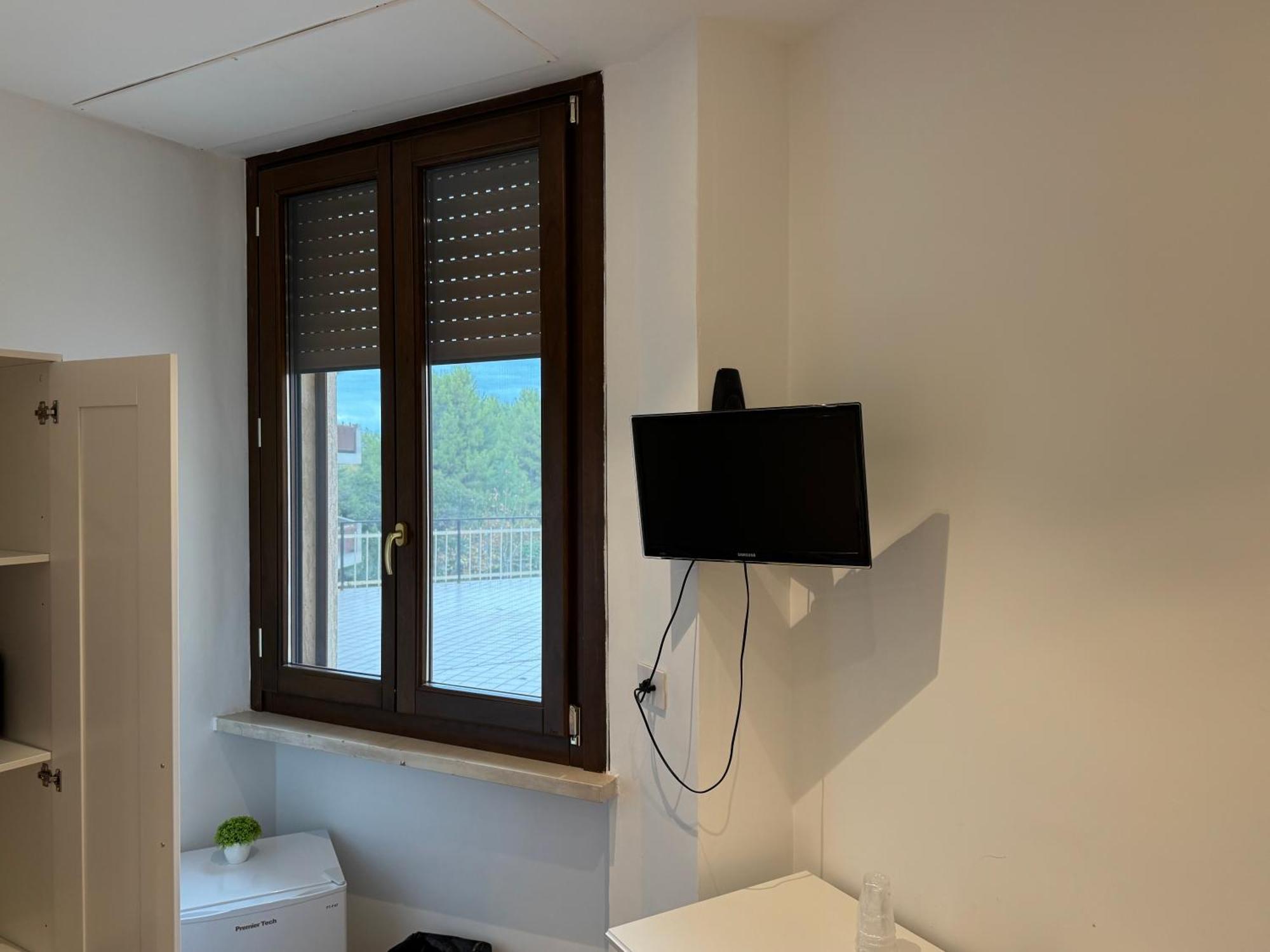 Double Room Private Bathroom