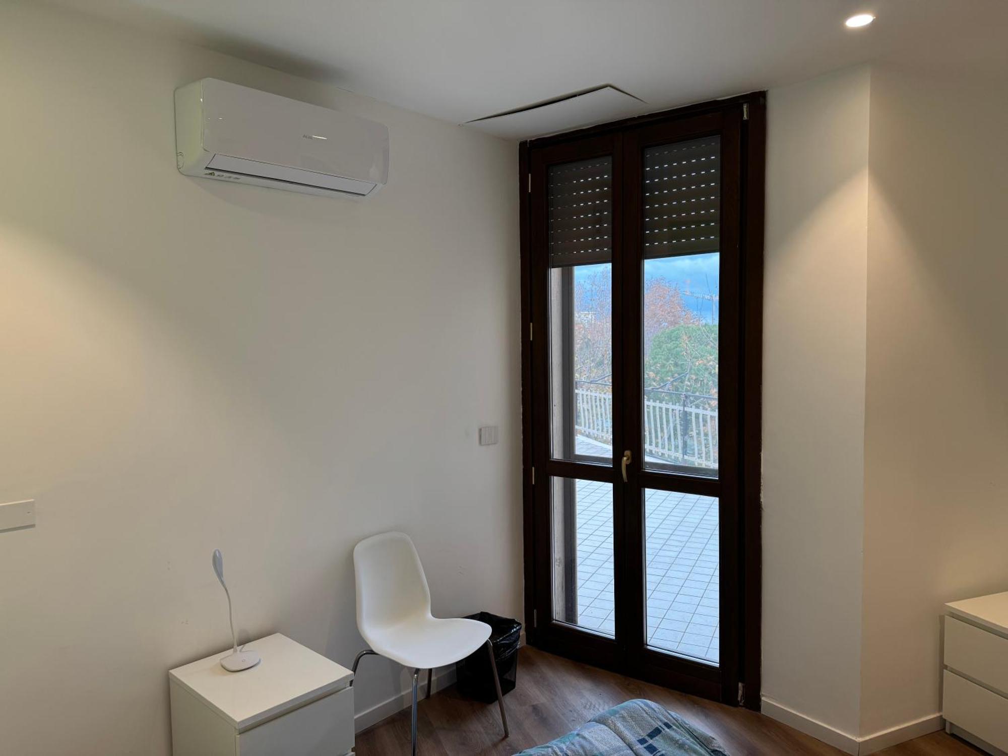 Double Room Private Bathroom