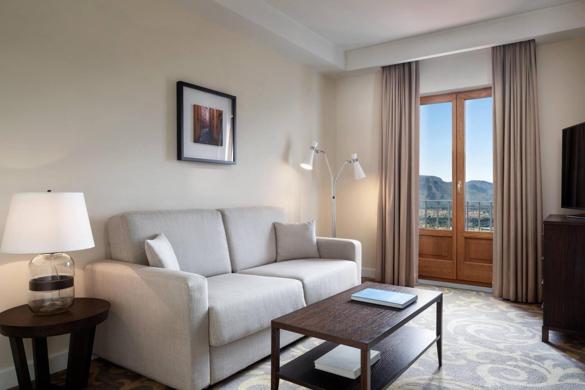 Balcony Deluxe Suite King Room View