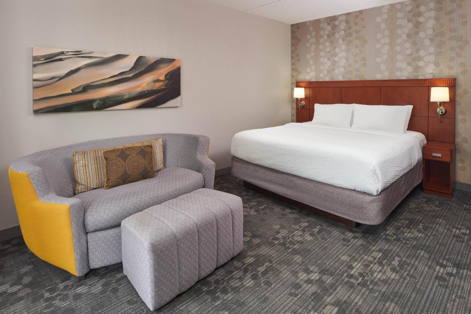 King Room with Sofa Bed,1632235905:JPEG