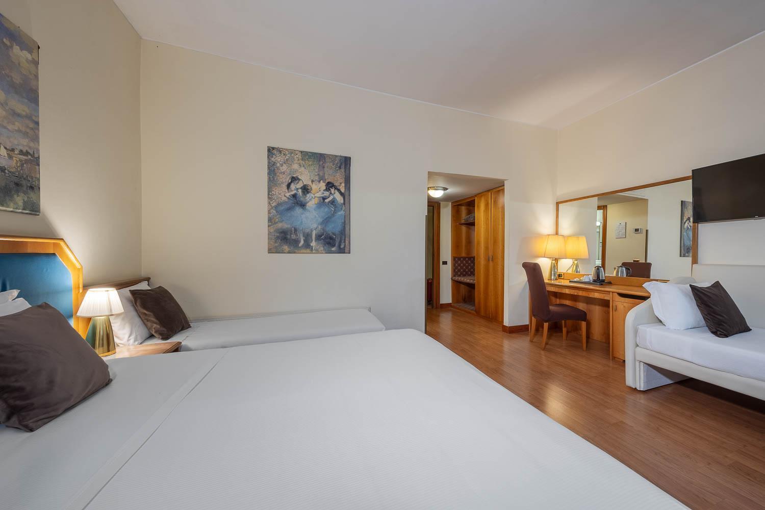 Superior Quadruple Room