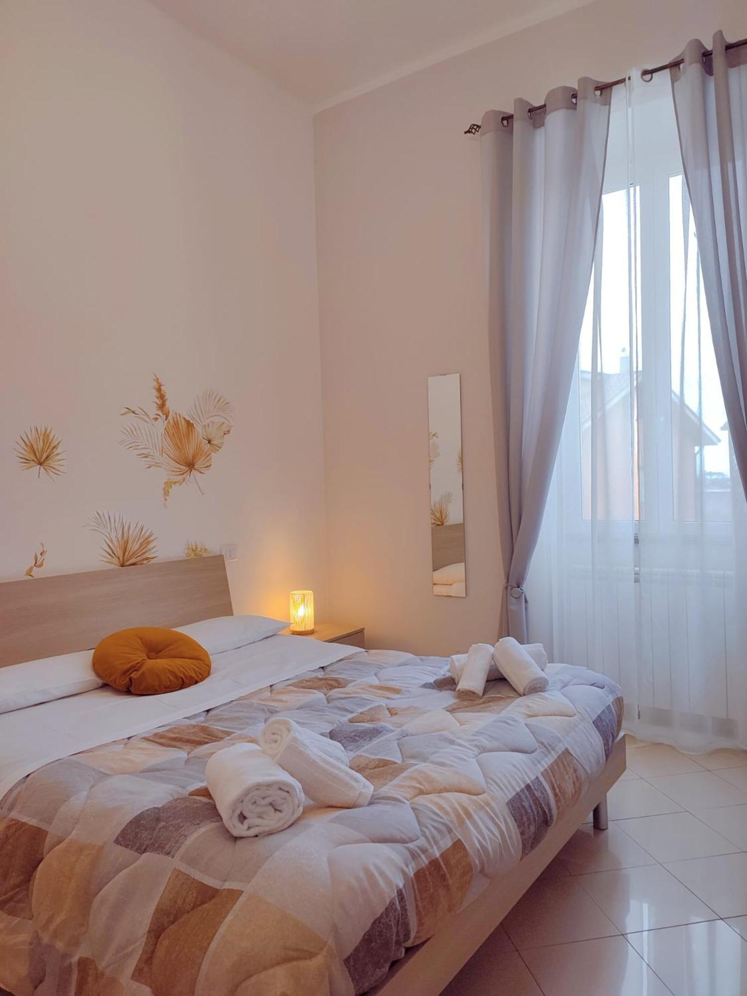 Family Room with Private Bathroom,1637880616:JPEG