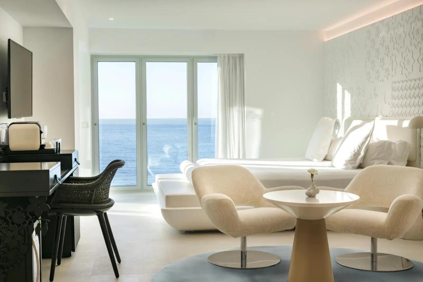 Penthouse Suite