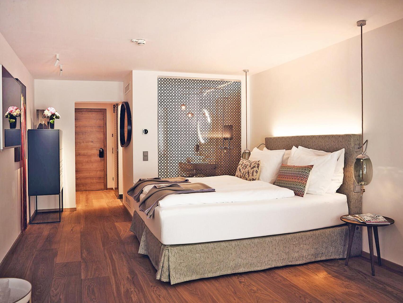 Superior Double Room with Lake View,1642328675:JPEG