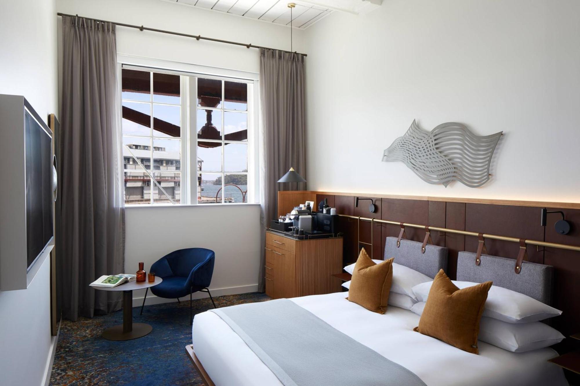 Water View King Room