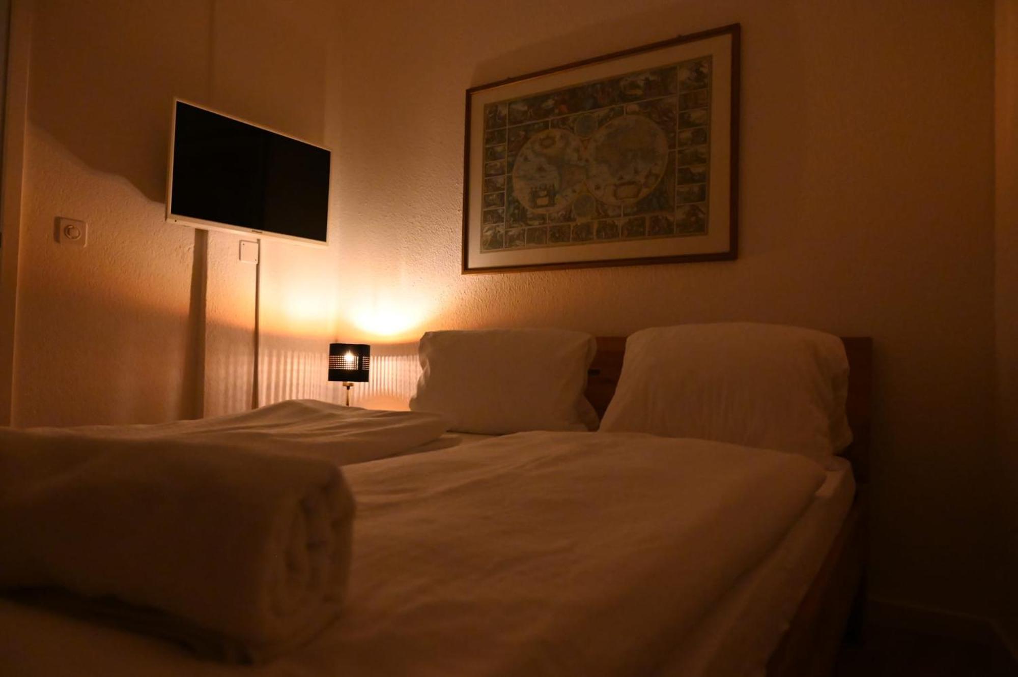Double or Twin Room Bathroom,1647442136:JPEG