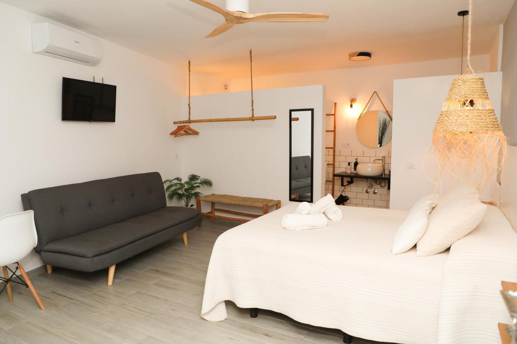 Triple Room Terrace