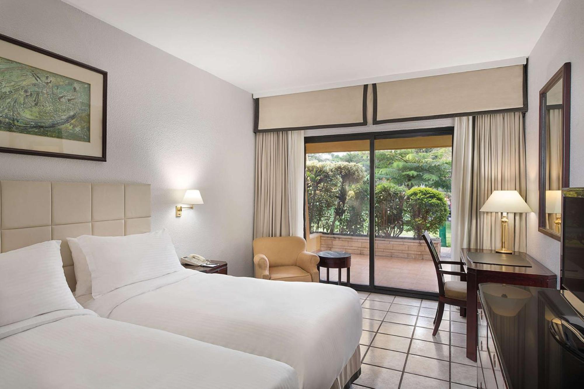 Twin Poolside Room