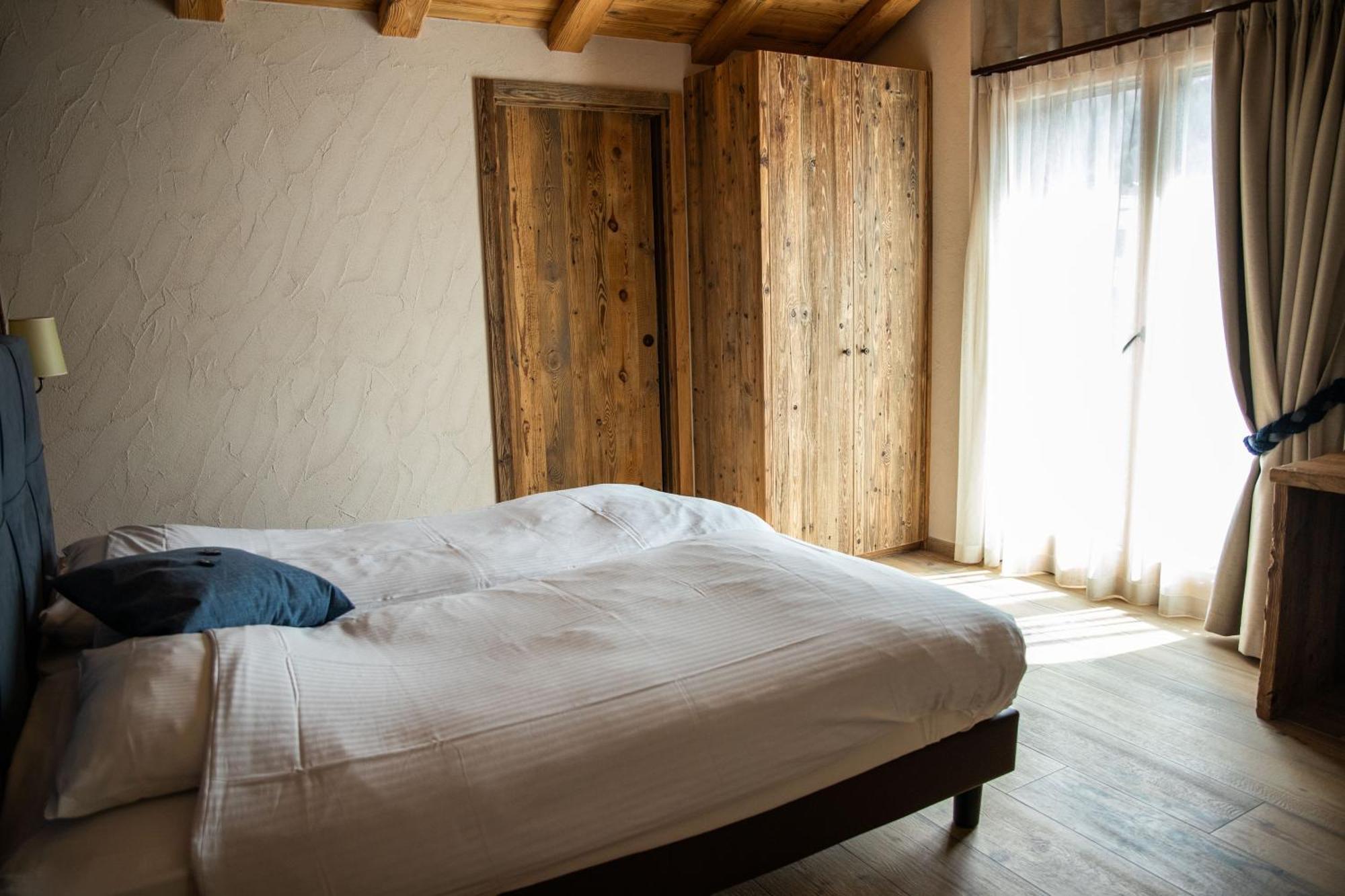 Deluxe Double Room Balcony
