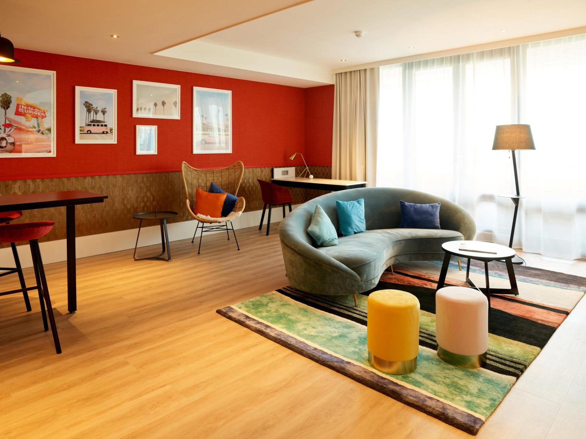 Junior Suite with Balcony,1685058298:JPEG