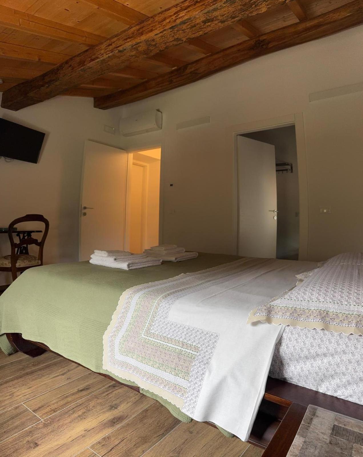 Deluxe Junior Suite