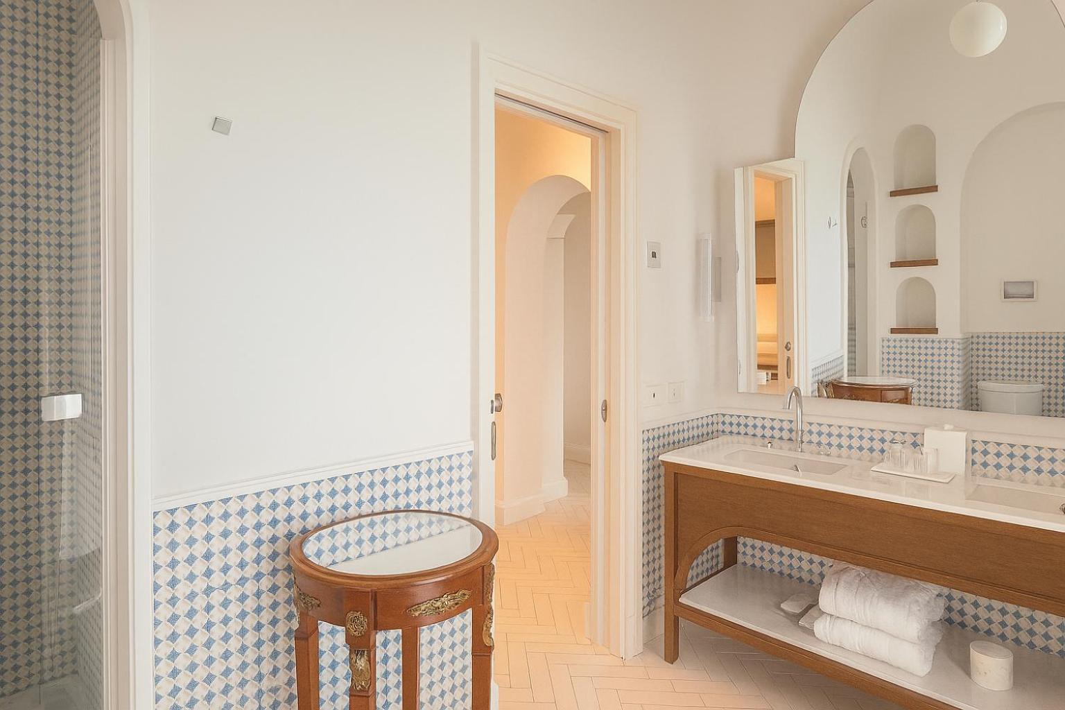 Superior Double or Twin Room with Side Sea View