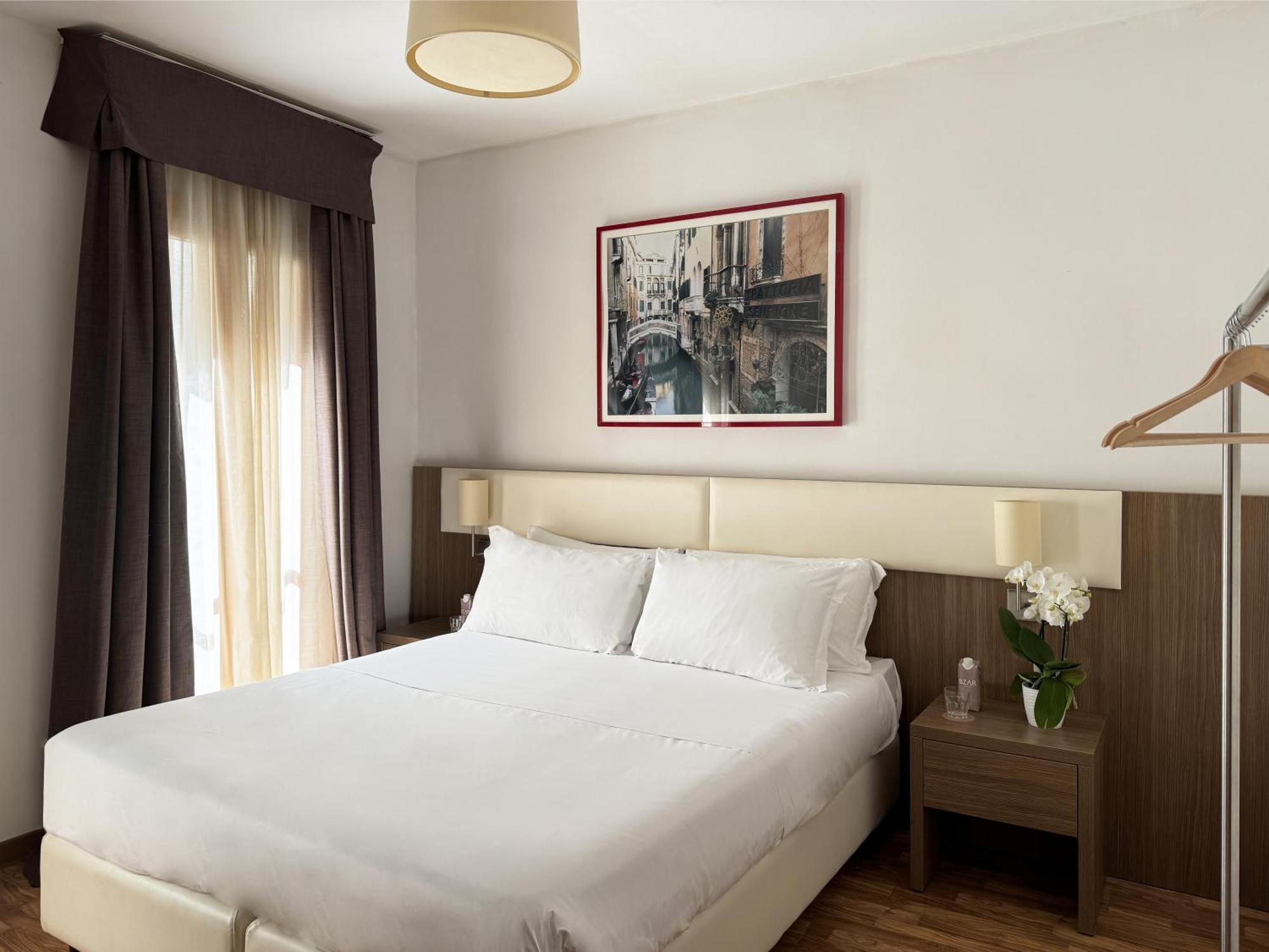 Double or Twin Room,1690932609:JPEG