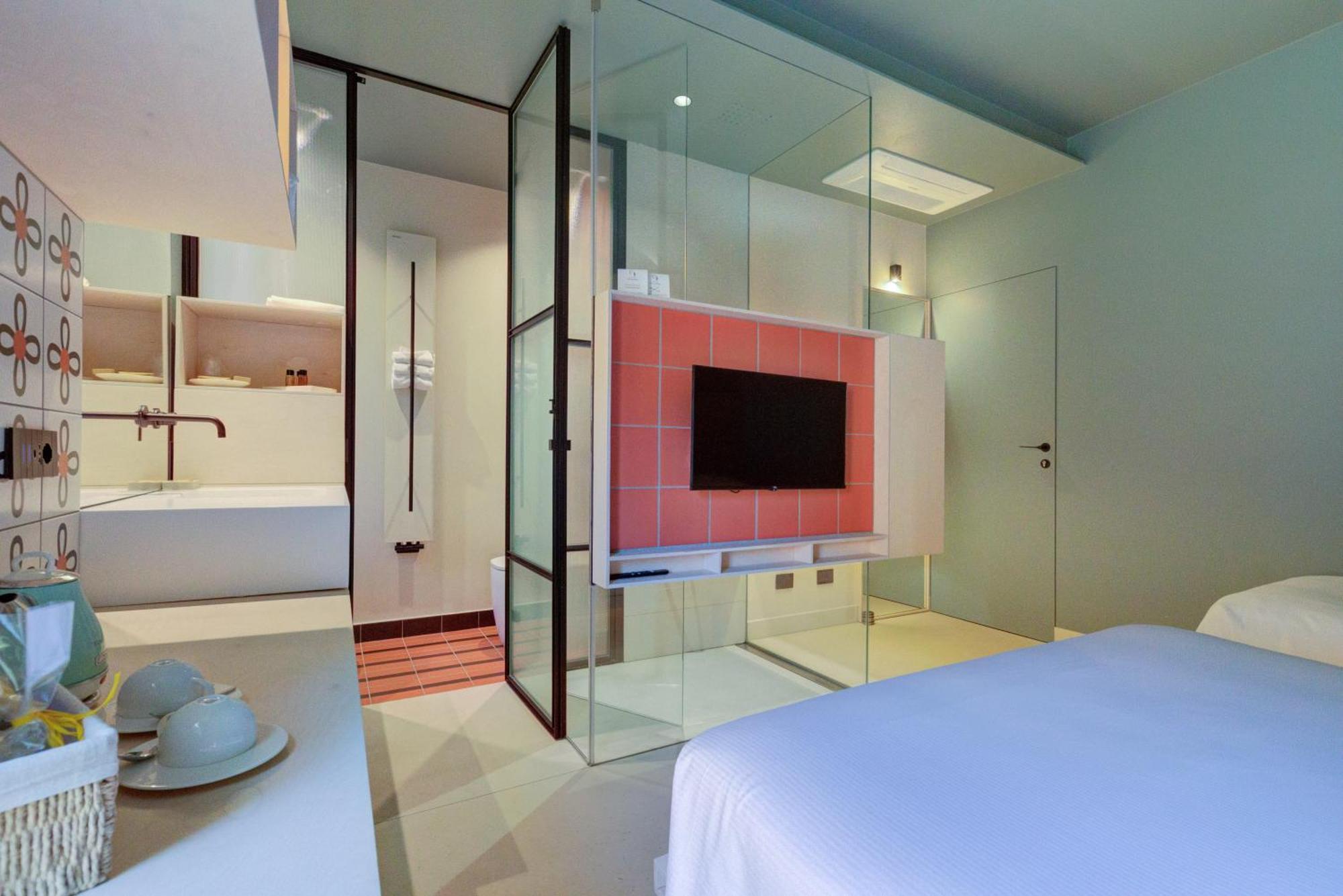 Triple Room Private Bathroom