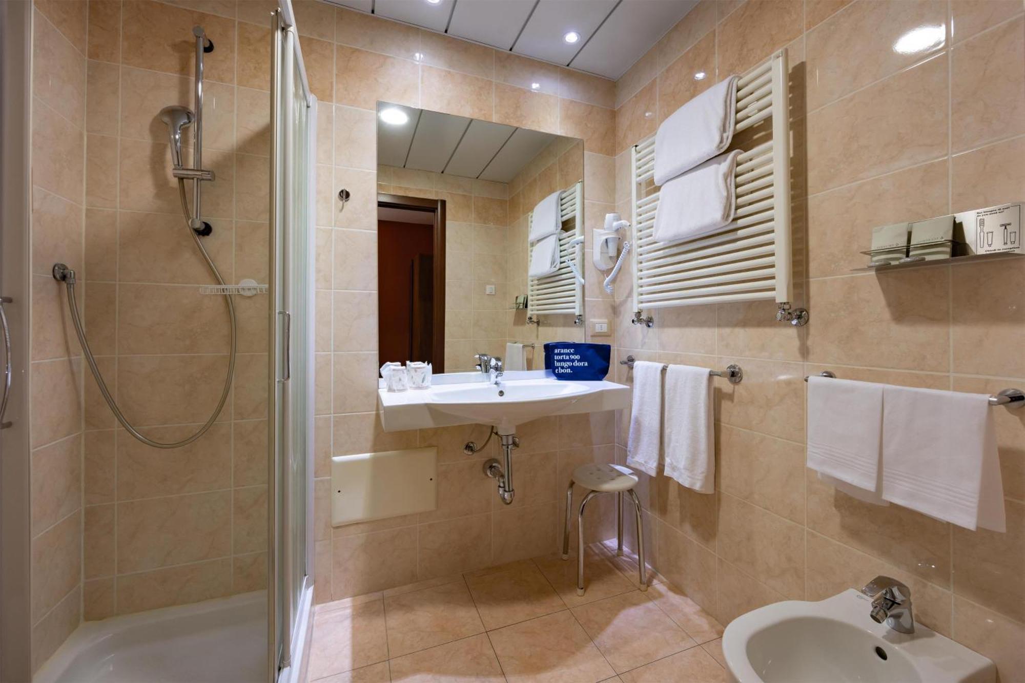 Deluxe Twin Room Non-Smoking