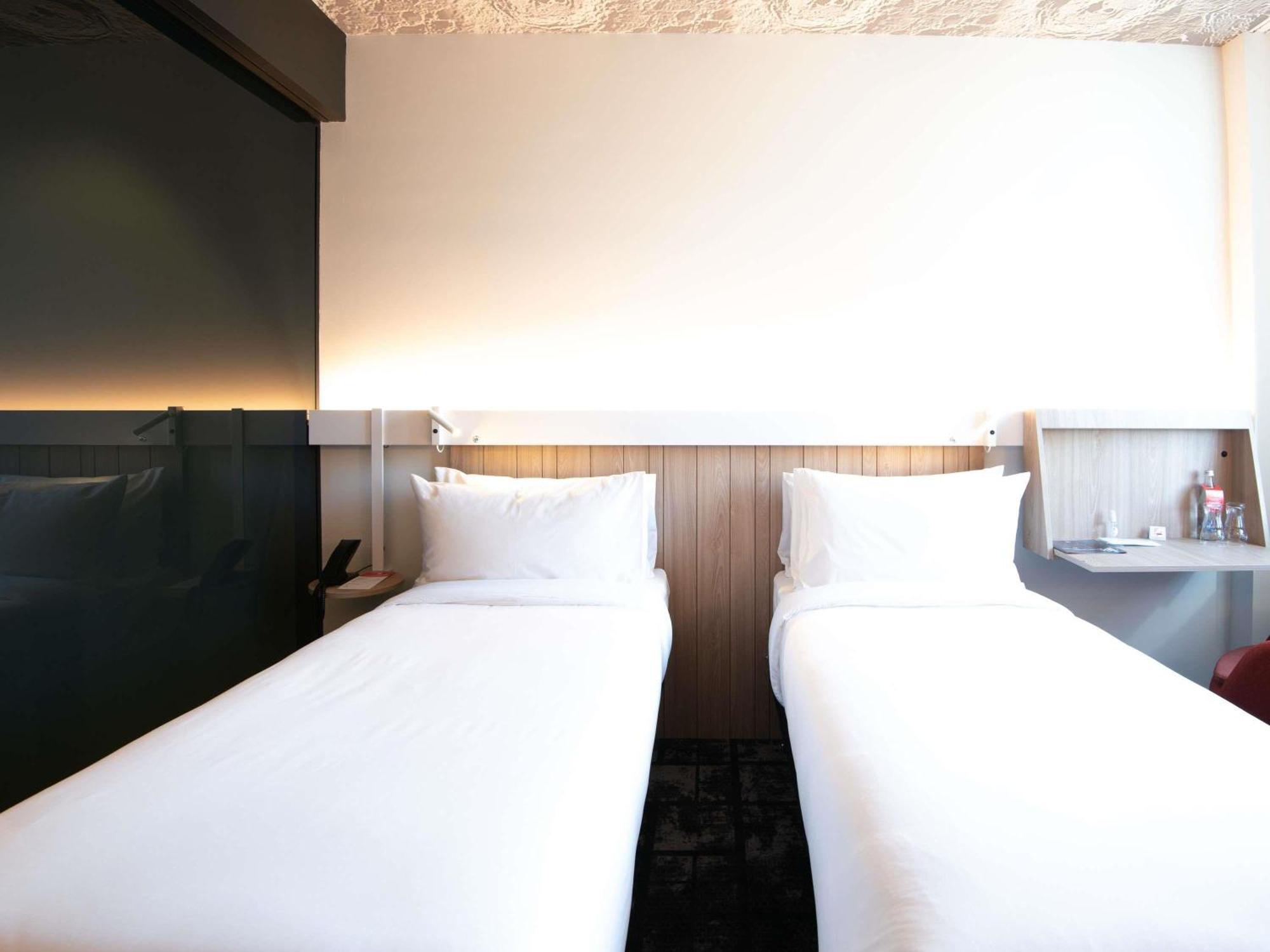 Standard Twin Room,1705097051:JPEG