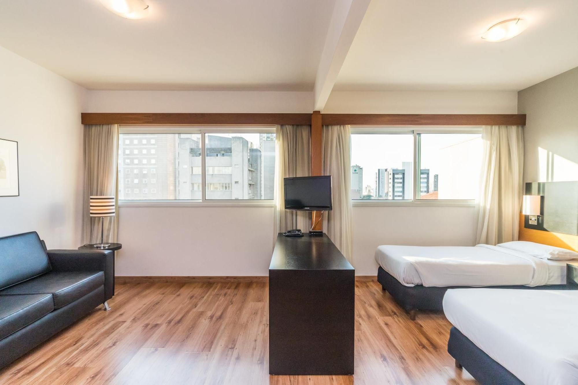 Standard Double Suite