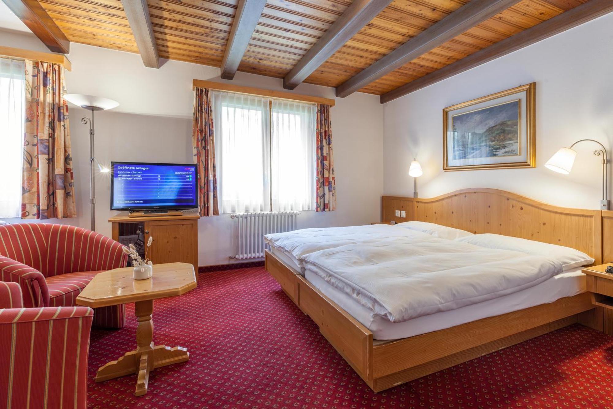 Double Room,1706802821:JPEG